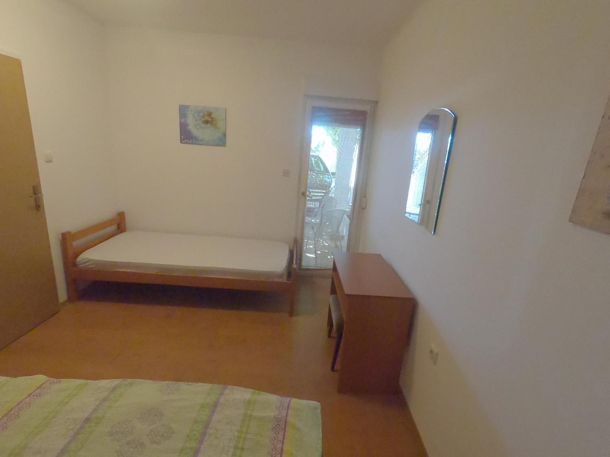 Apartments With A Parking Space Makarska - 6696 Rom bilde